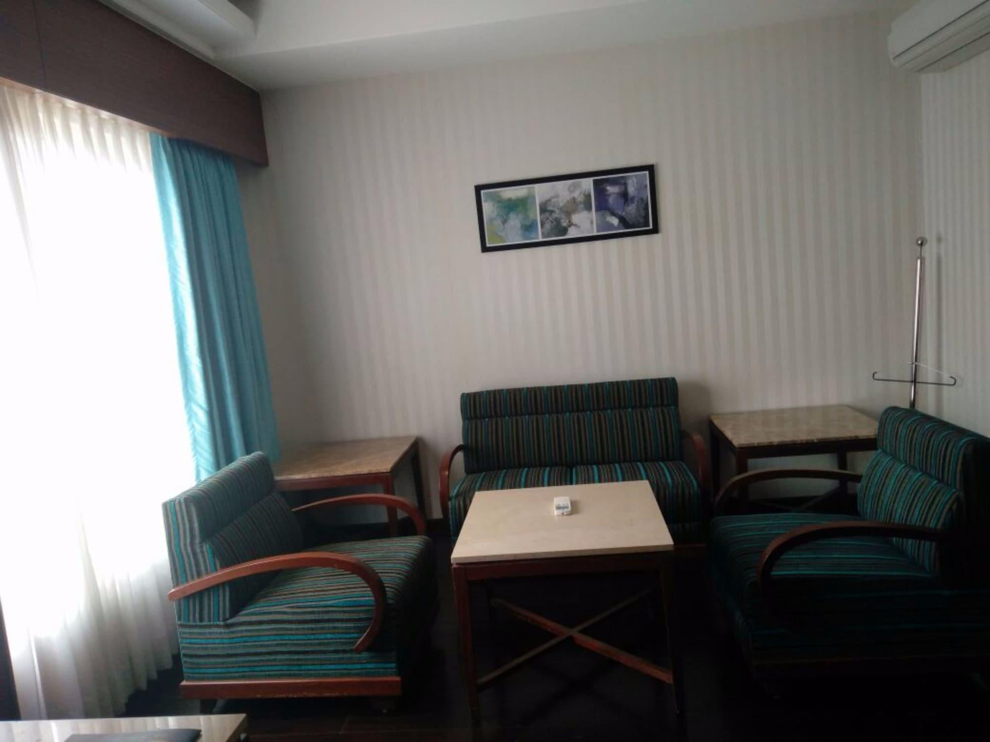 Goldfinch Retreat Bangalore सहारा 4*