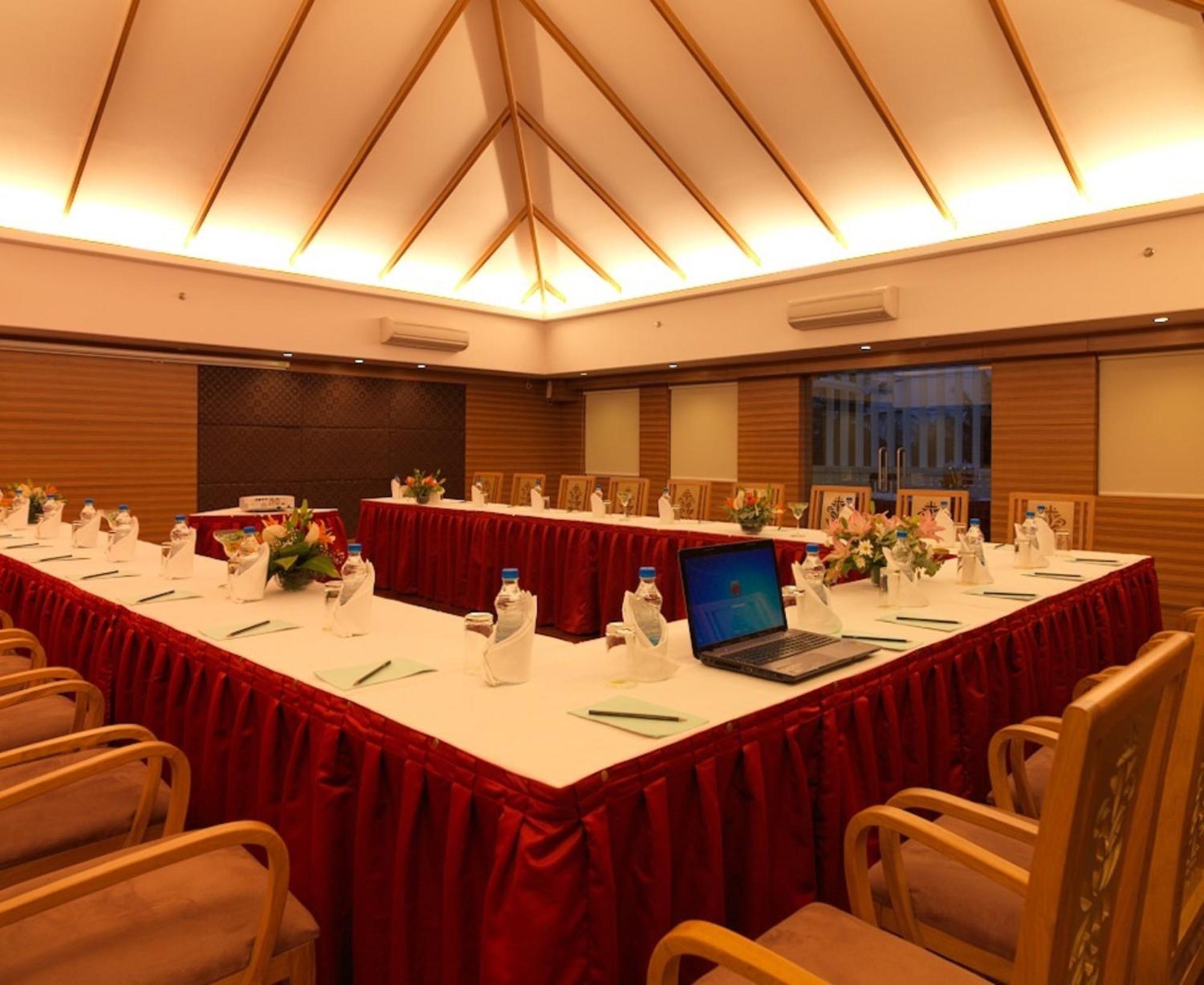 Goldfinch Retreat Bangalore 4*