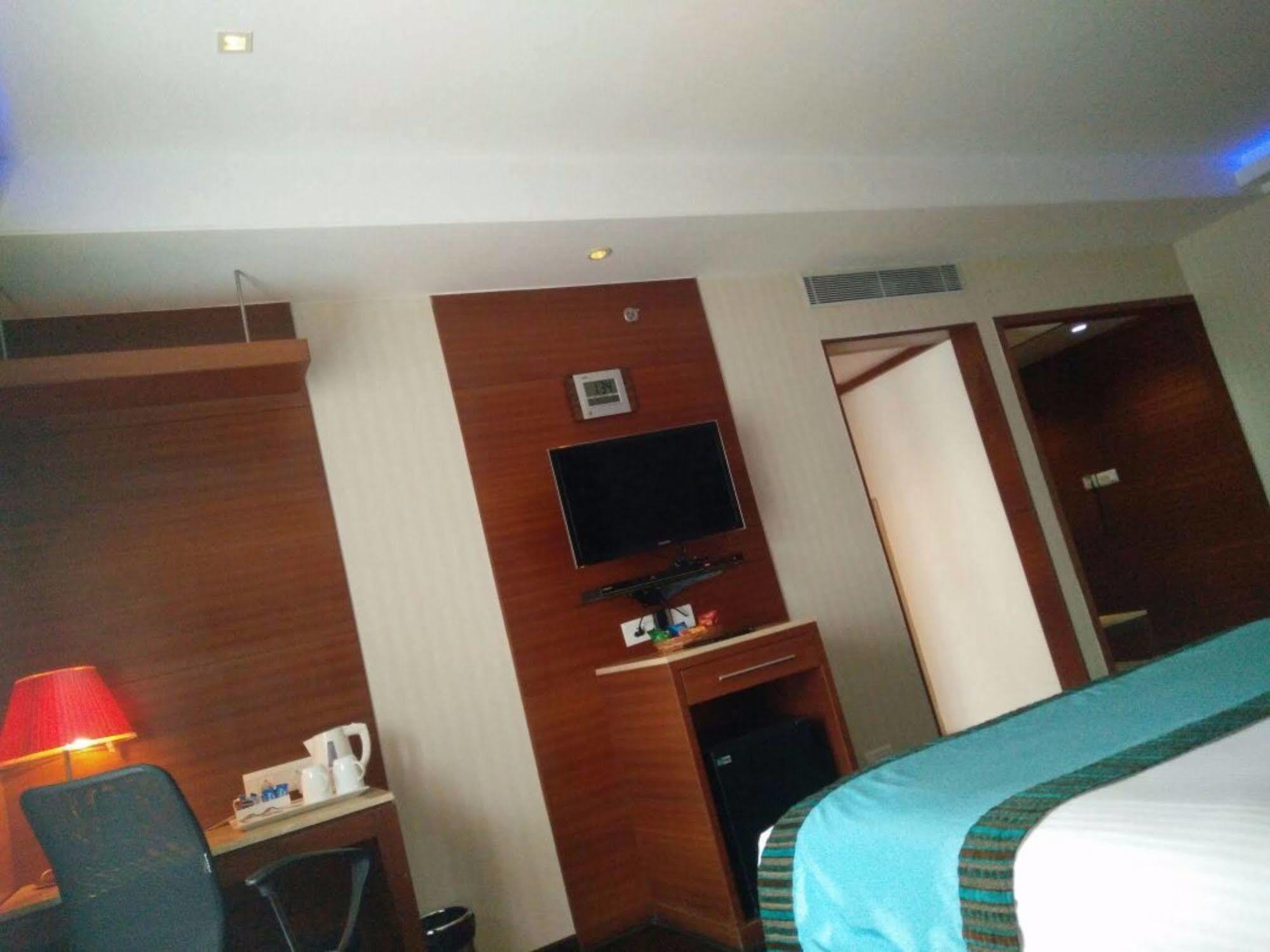 Goldfinch Retreat Bangalore 4*